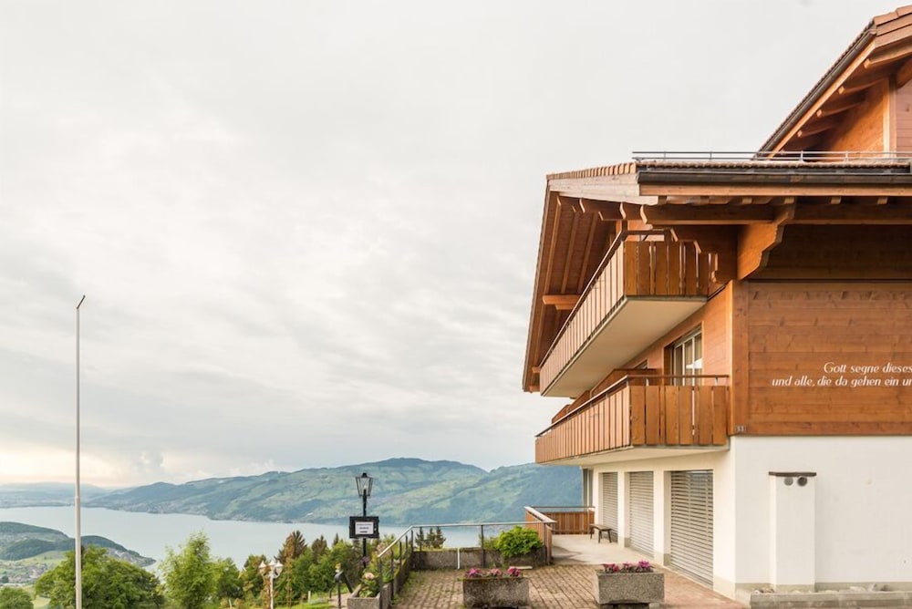 Auszeit Hotel Z Aeschiried — hotel in Aeschi B. Spiez