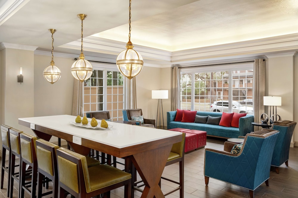 Hampton Inn New Orleans St. Charles Ave. Garden District - photo 2