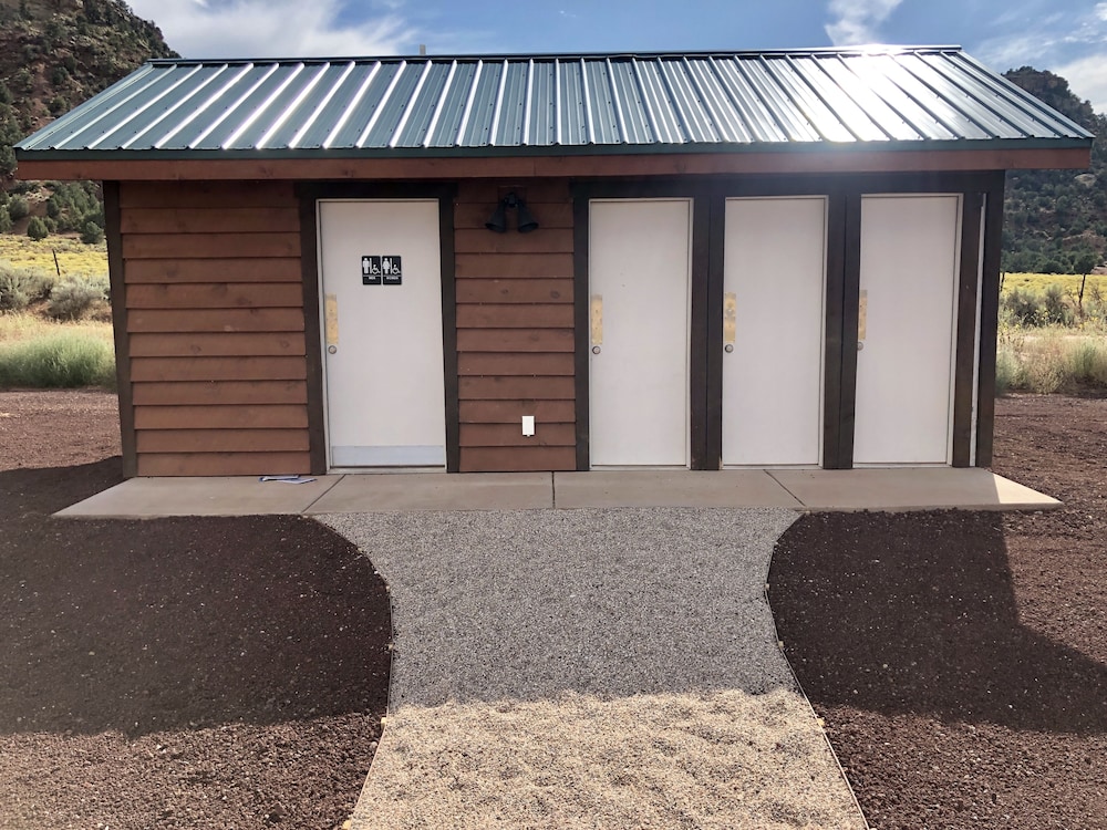 Gooseberry Lodges - photo 4