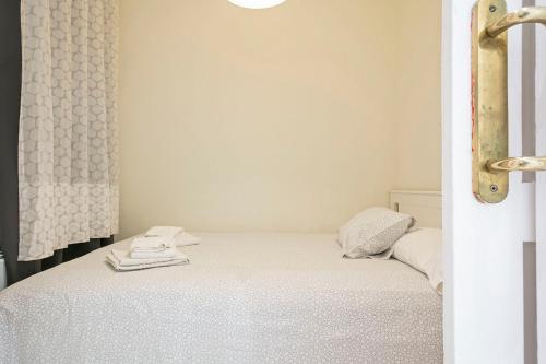 Apartmento Industria — 4-Star Luxury Hotel in Barcelona, Spain