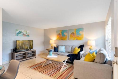 Ocean 7 Palmside — 4-Star Luxury Hotel in Indian Harbour Beach, United States