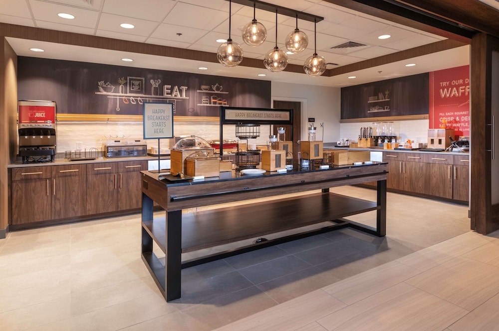 Hampton Inn & Suites Conway - photo 25