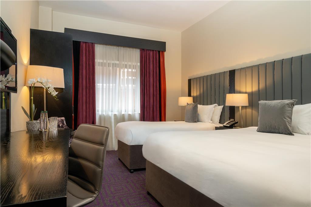Trinity City Hotel