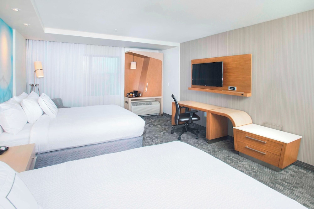 Courtyard by Marriott Redwood City - photo 7
