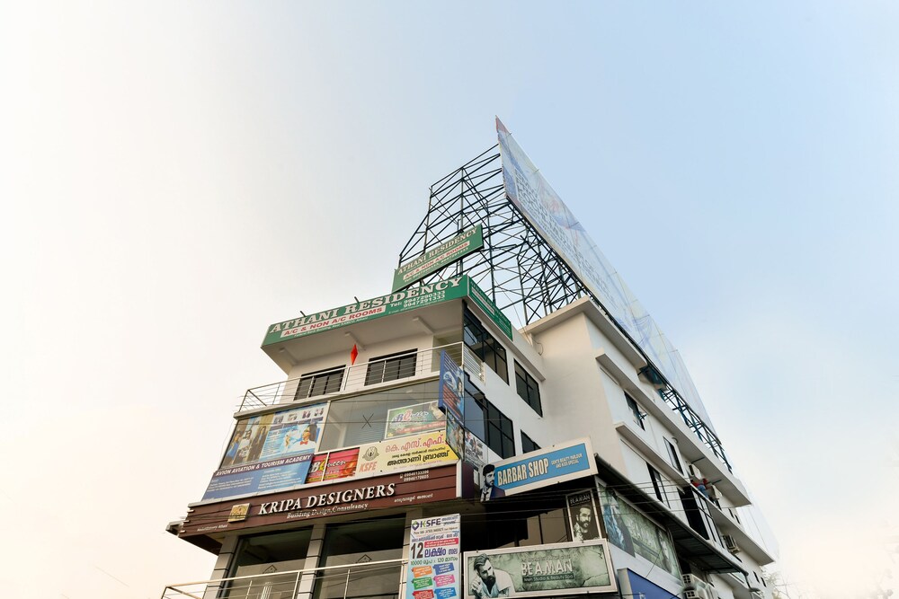 OYO 26488 Athani Residency in Alwaye, India