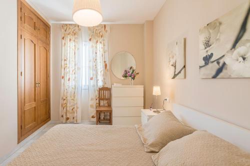 Apartamento Cervantes Conil — 4-Star Luxury Hotel in Conil De La Frontera, Spain
