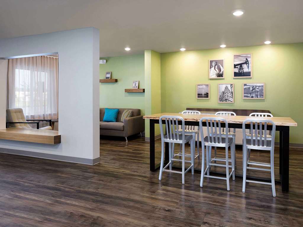 WoodSpring Suites Albuquerque East I 40 Tramway - photo 7