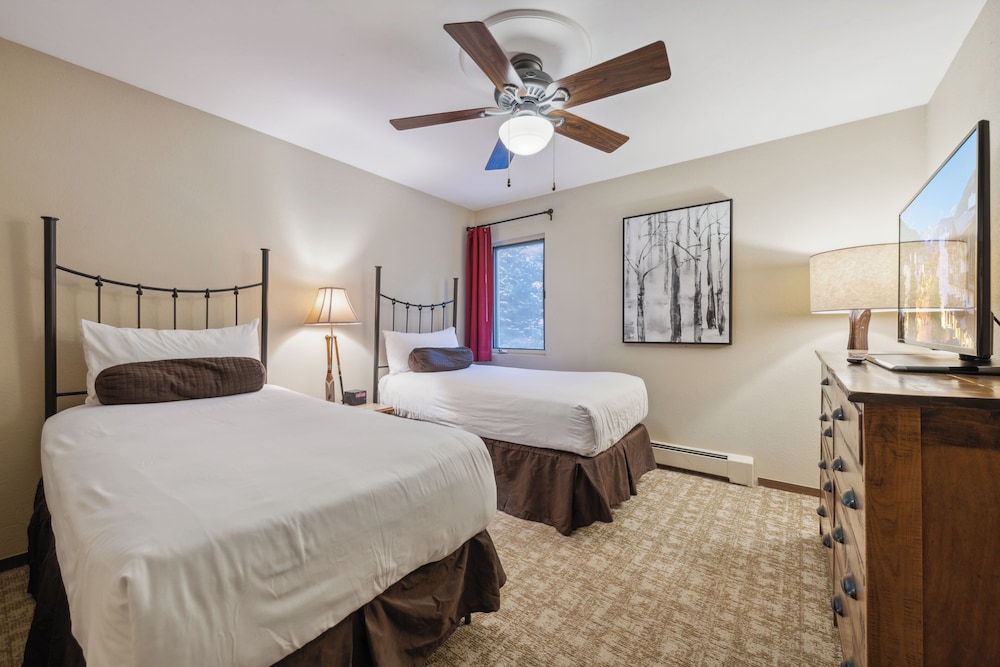 Eagle Point Resort - photo 18