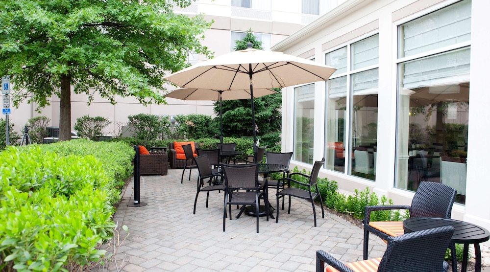 Hilton Garden Inn Secaucus Meadowlands - photo 54