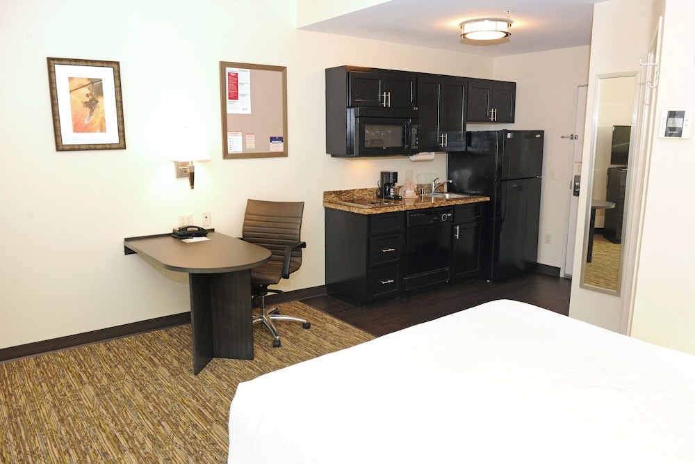 Candlewood Suites Santa Maria by IHG - photo 13