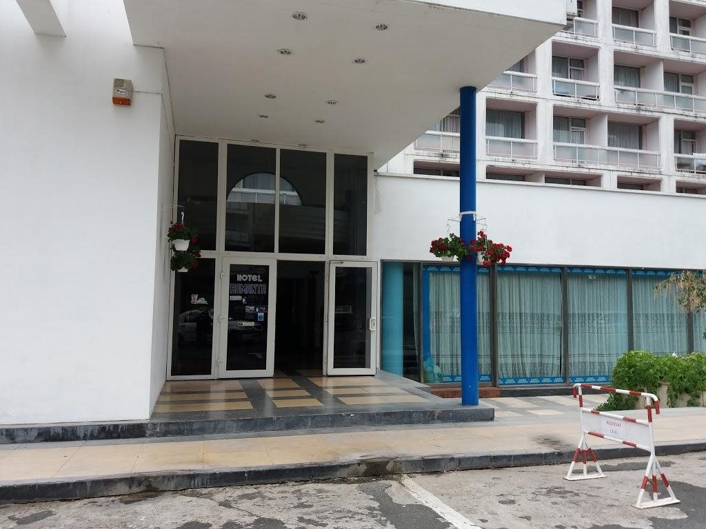 Agora Hotel — hotel in Mangalia