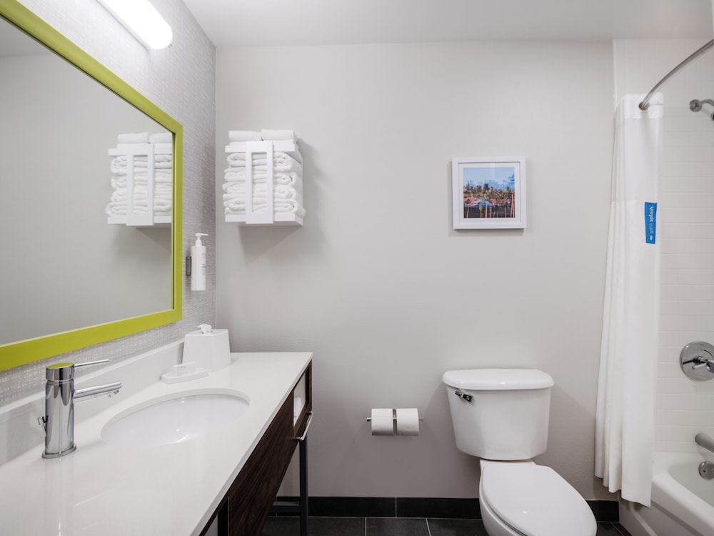Hampton Inn Boca Raton Deerfield Beach - photo 35