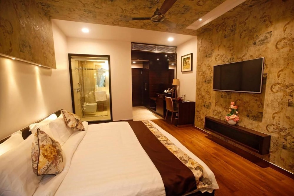 Hotel Crosslane in Ajmer, India