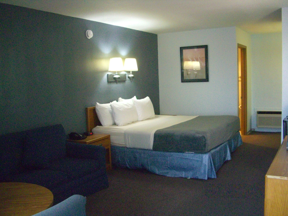 Quails Nest Inn and Suites - photo 8