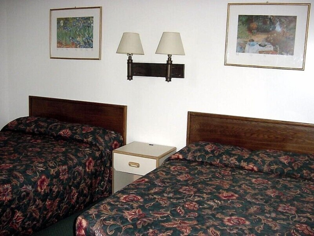 Double A Motel - photo 24