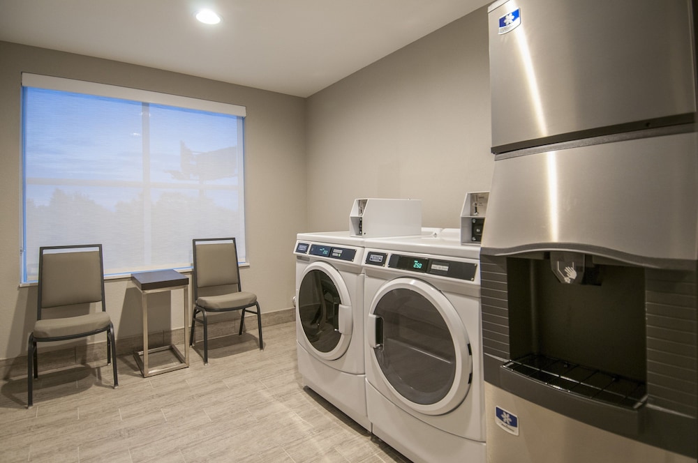 Holiday Inn New Orleans Airport North by IHG - photo 19