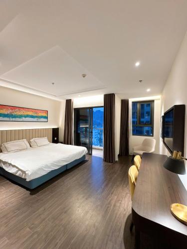 S2 Sapphire Hạ Long in Ha Long, Vietnam