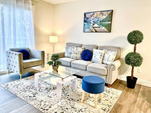 Casa Bella Homes Top floor 2 BR 1 Bath Condo Centrally located — 4-Star Luxury Hotel in Federal Way, United States