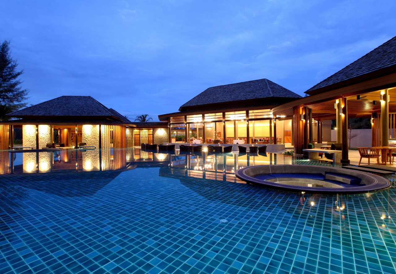 Apsara Beachfront Villa — 5-Star Luxury Hotel in Ban Khao Lak, Thailand