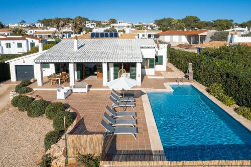 Villa Michaela — 4-Star Luxury Hotel in Sant Lluis, Spain