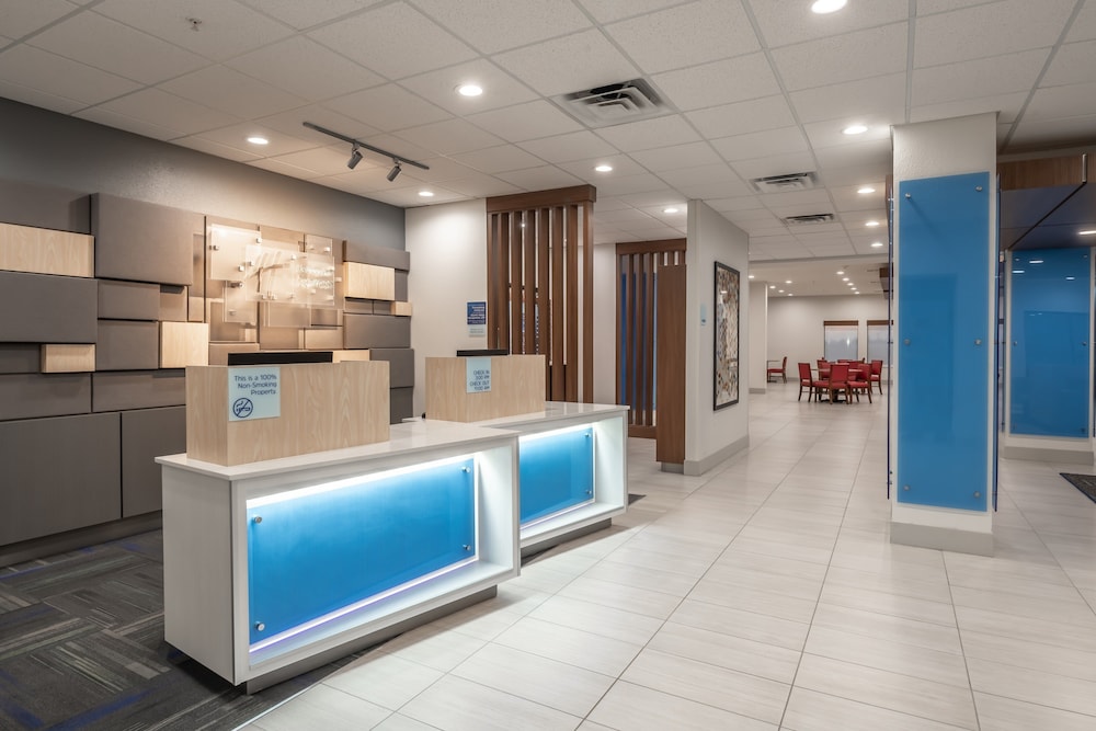 Holiday Inn Express & Suites N Waco Area West by IHG - photo 60