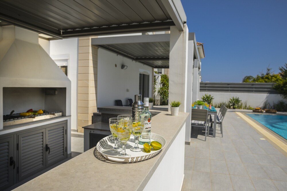 Protaras Villa Sandy Toes