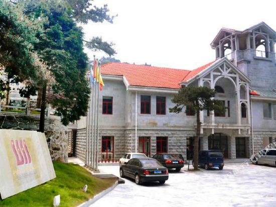 Mountain Lushan International Villa & Resort in Luyang, People's Republic of China