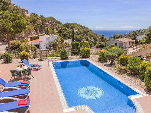 Holiday Home Cala Llorell 1 by Interhome — 4-Star Luxury Hotel in Tossa De Mar, Spain