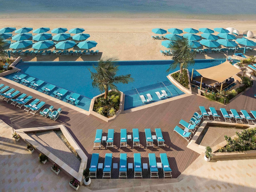 The Retreat Palm Dubai MGallery by Sofitel — 5-Star Luxury Hotel in Dubai, United Arab Emirates