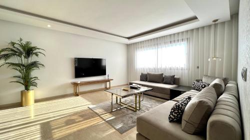 Business Travelers and Families 3 Bedrooms — 4-Star Luxury Hotel in Casablanca, Morocco