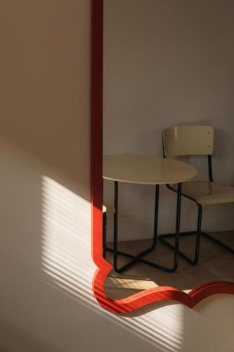 Chic Studio near Fabrika By Wehost