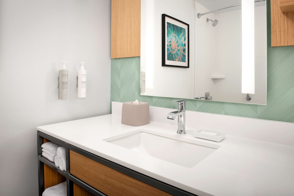 Hilton Garden Inn Solomons - photo 14
