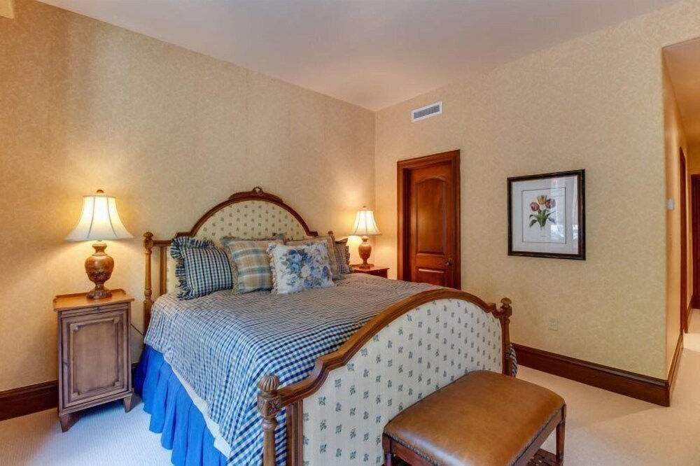 115 Village Walk - photo 4