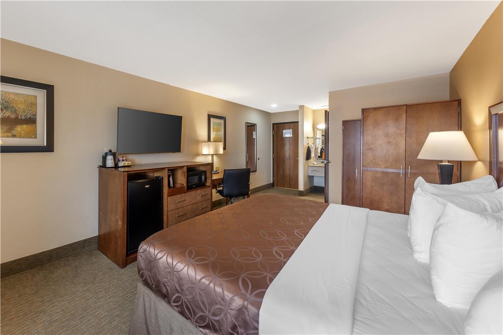 Best Western Plus Atrium Inn - photo 12