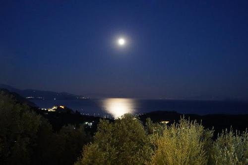 Moonlight Suites — 4-Star Luxury Hotel in Parga, Greece