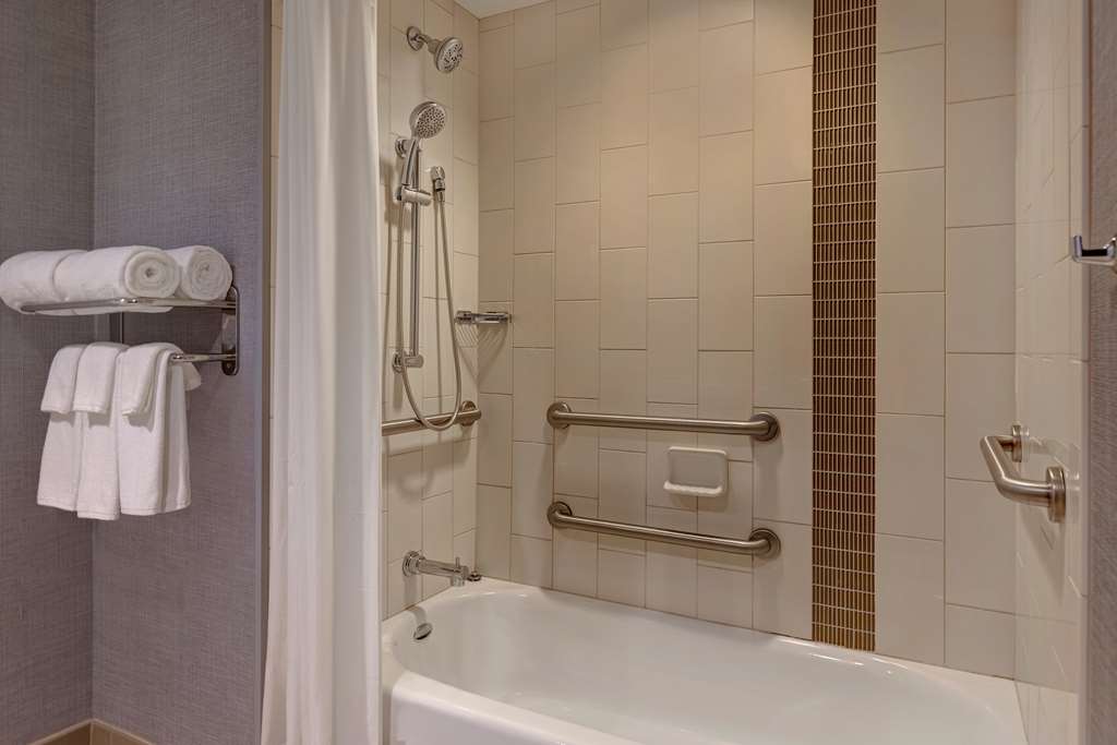 Hyatt Place Bloomington Normal - photo 20