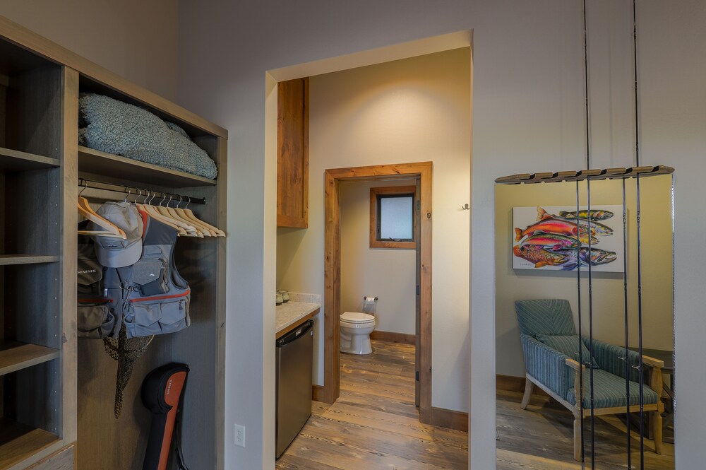 Golden Stone Inn - photo 10