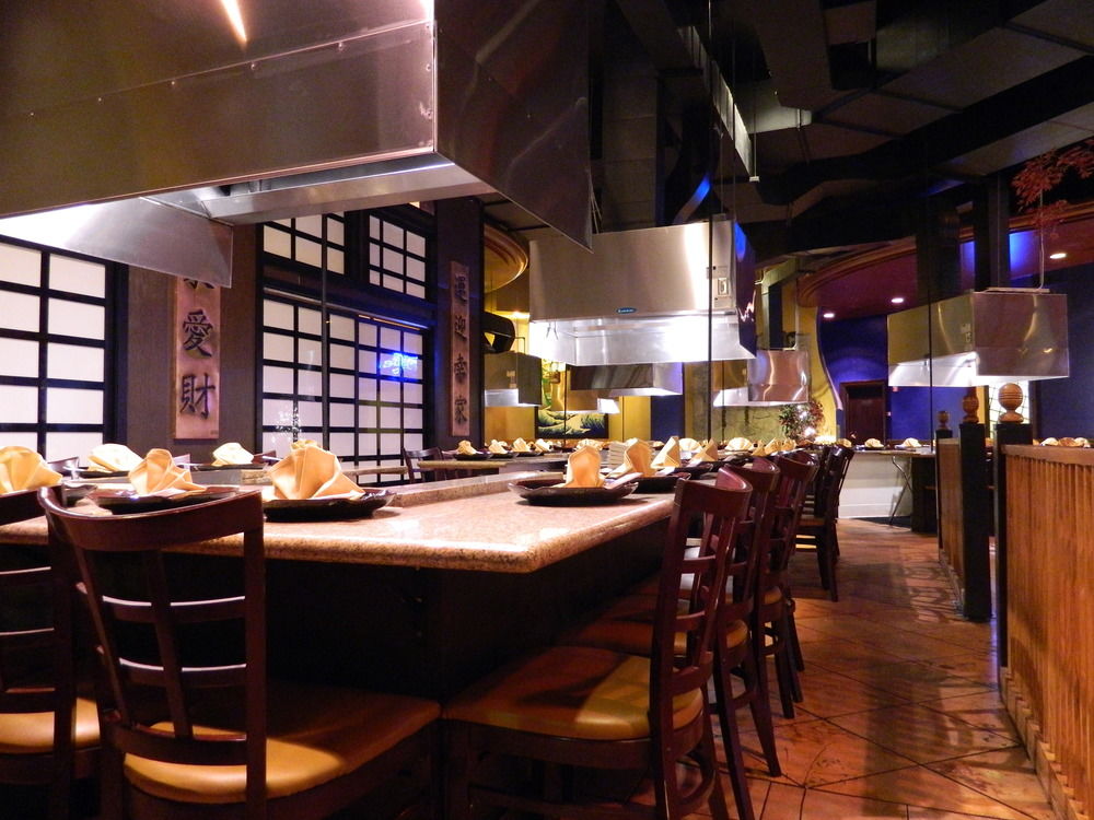 Harrah's Casino Hotel Reno - photo 19