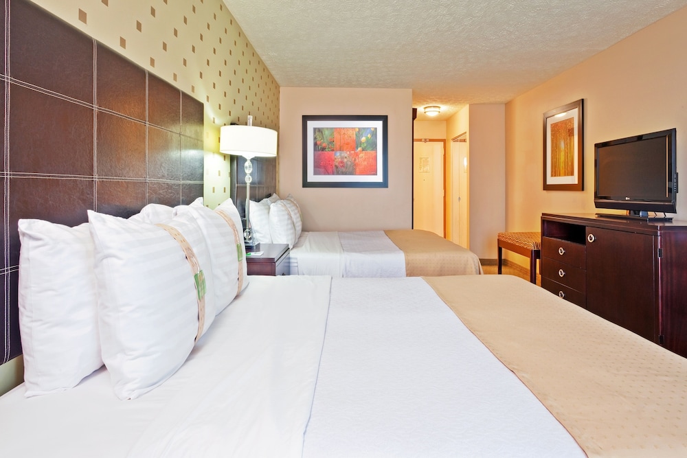 Holiday Inn Bloomington University Area by IHG - photo 8