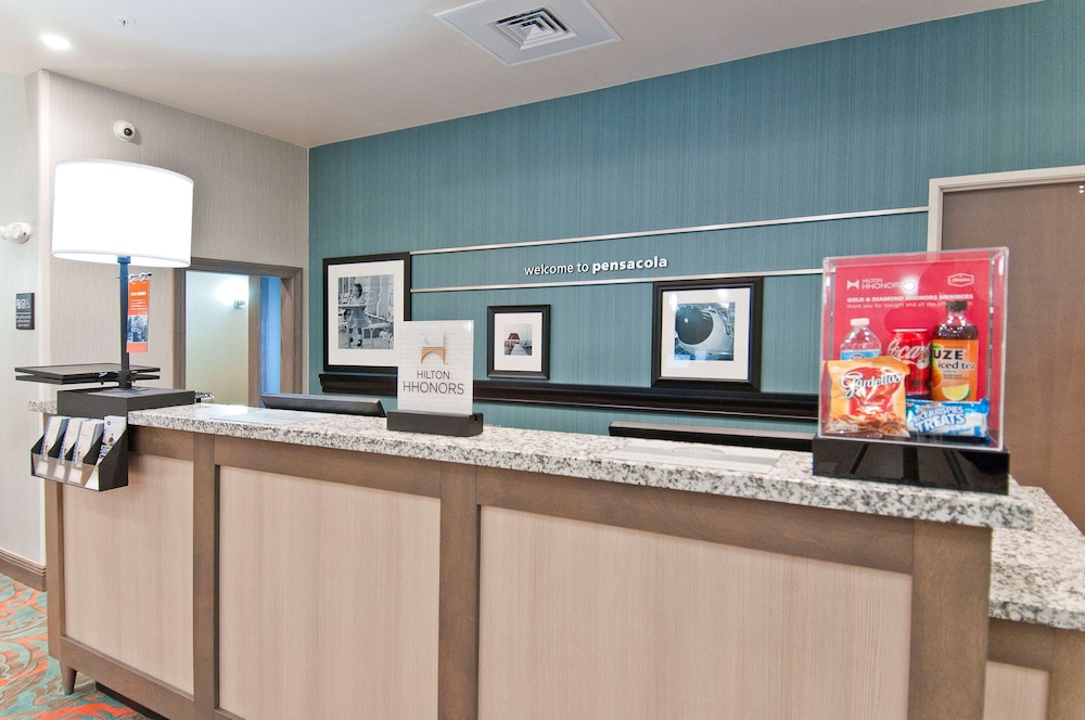 Hampton Inn & Suites Pensacola I 10 Pine Forest Road - photo 6