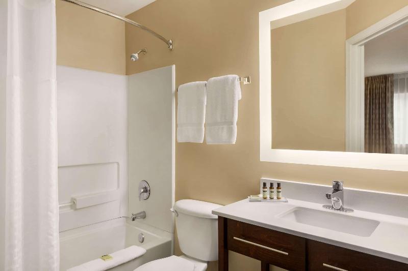 Hawthorn Suites by Wyndham Columbus Fort Benning - photo 14