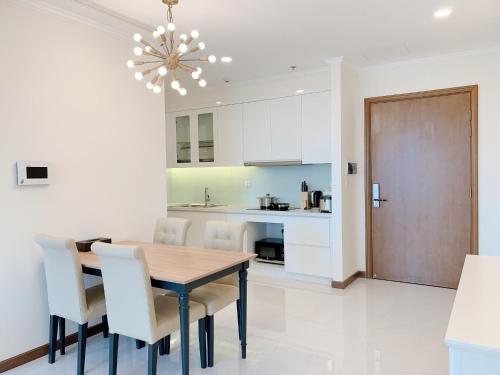 Landmark Plus Vinhomes AirBnb — 4-Star Luxury Hotel in Ho Chi Minh City, Vietnam