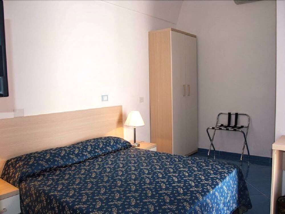 La Terrazza sul Porto — hotel in Ponza