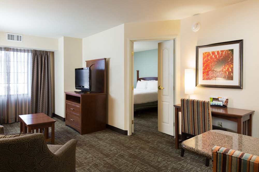 Staybridge Suites Phoenix Chandler by IHG - photo 9
