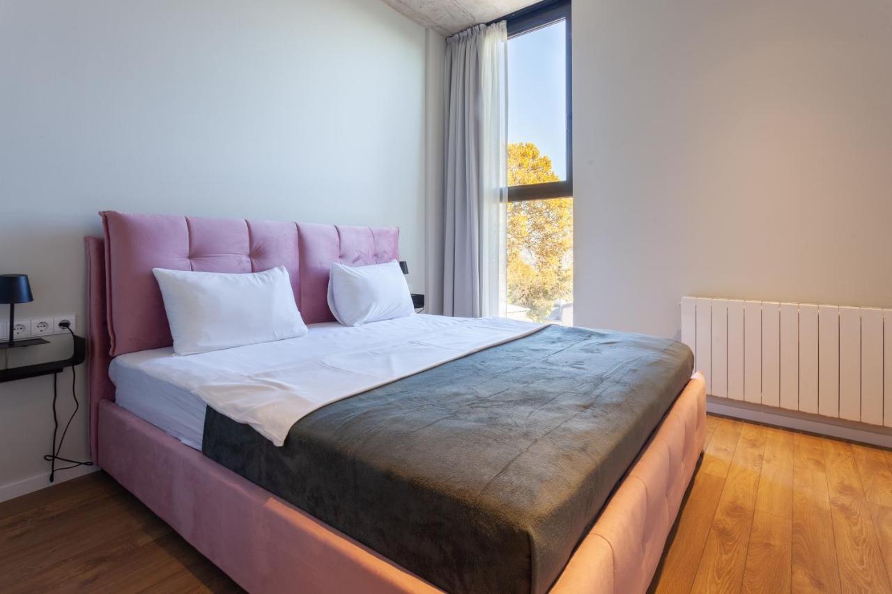 stylish 3BR apt with 2 balconies in historic Tbilisi