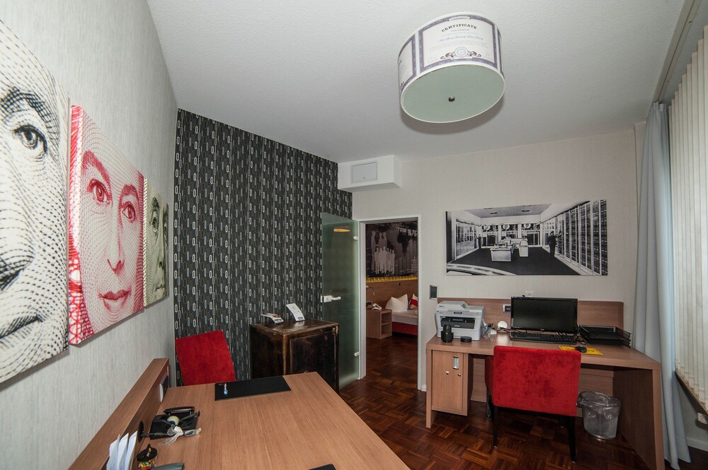 In-Room Business Center