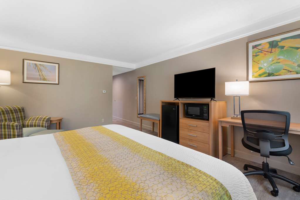 Best Western PLUS Executive Court Inn & Conference Center - photo 18