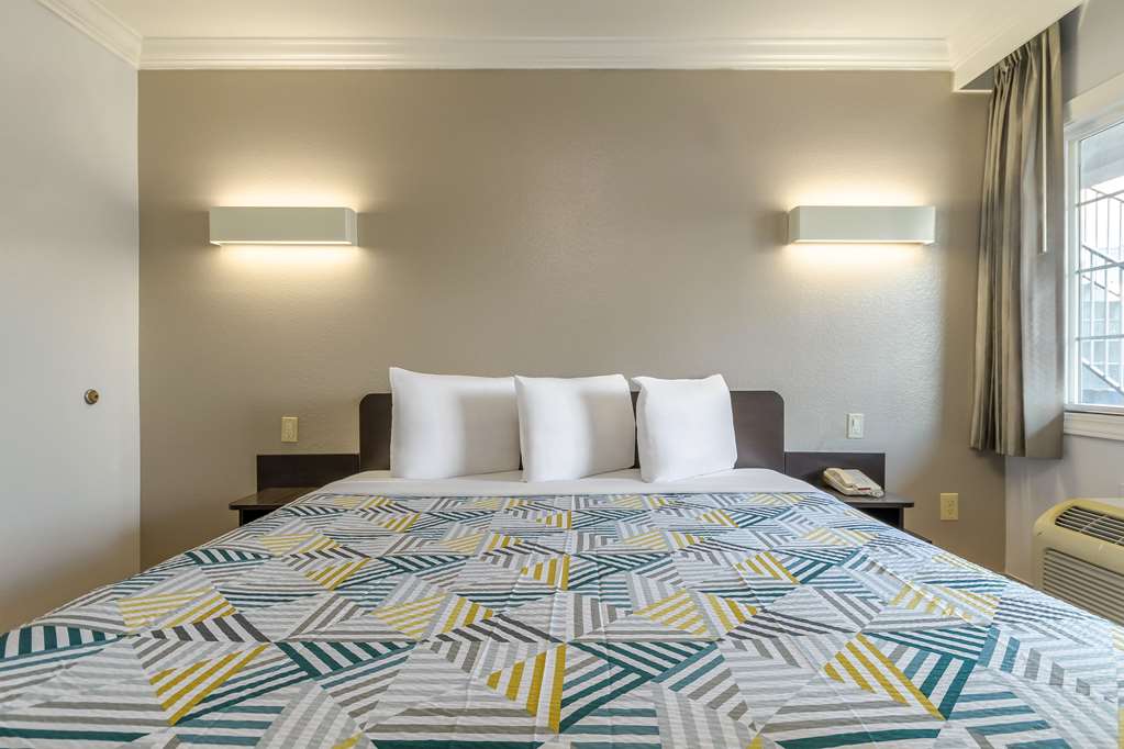 Motel 6 San Jose CA Convention Center - photo 7
