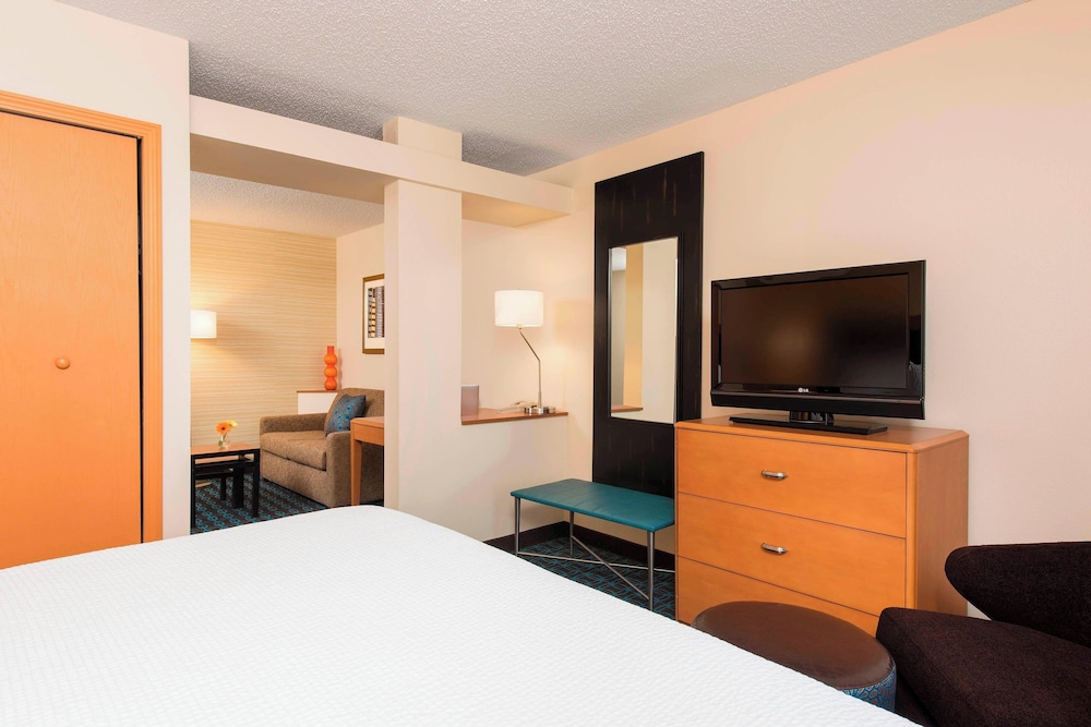 Fairfield by Marriott Inn & Suites Bloomington - photo 6