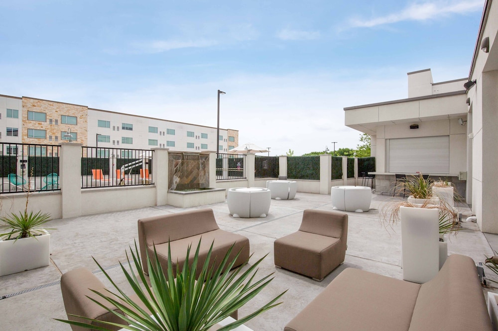 Aloft Austin Round Rock - photo 34